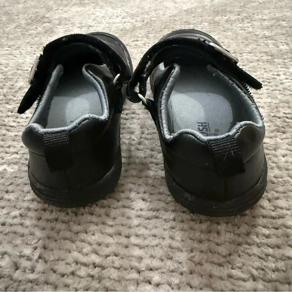 OshKosh B’gosh Black Mary Jane‎ Shoes Toddler 6 Classic Holiday Timeless